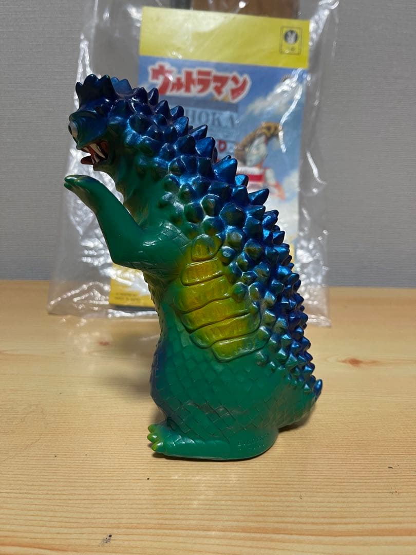ビリケン商会　ベムラー　青色　ウルトラQ 怪獣　ソフビ