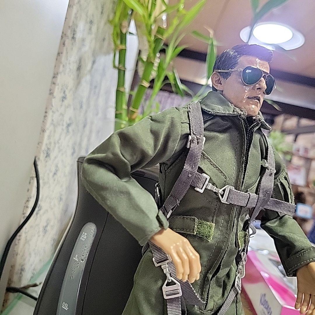 トム・クルーズ フィギュア