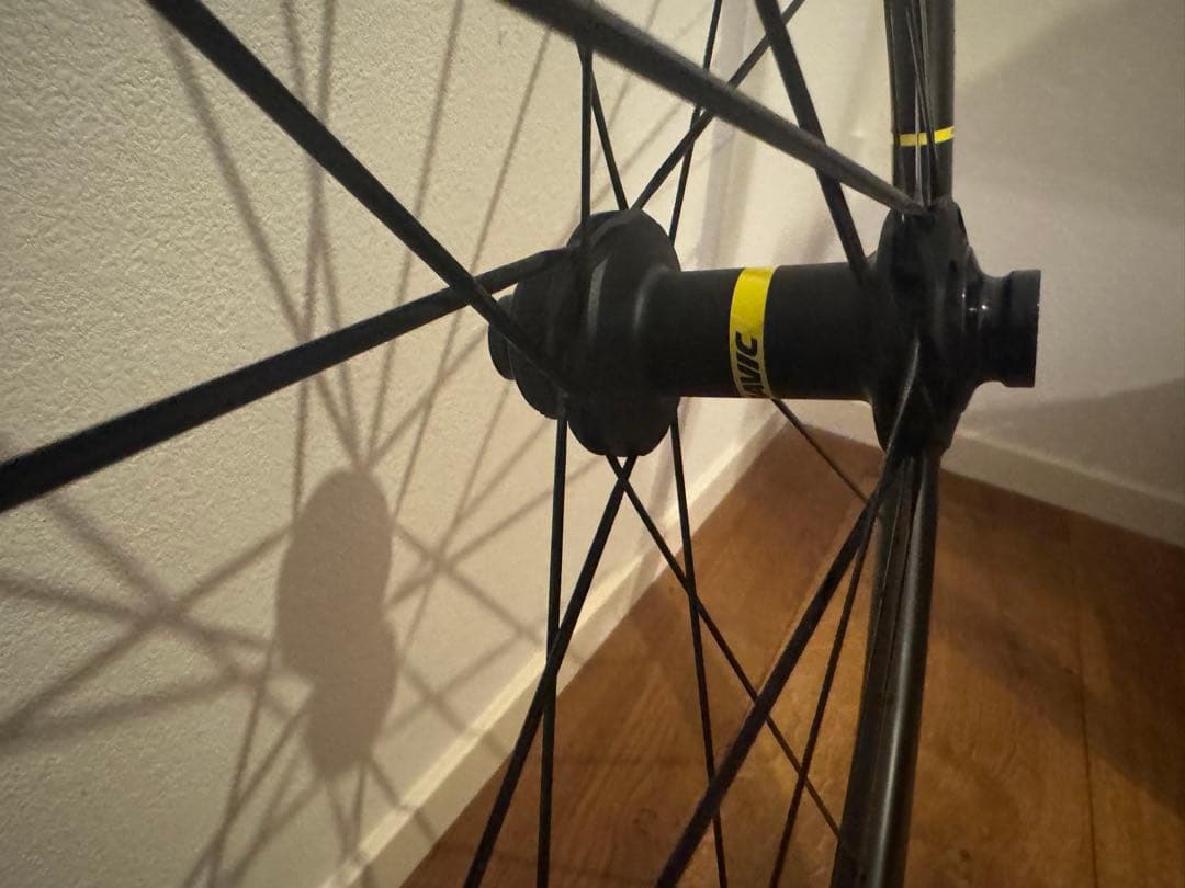 MAVIC COSMIC SLR32 シマノハブ