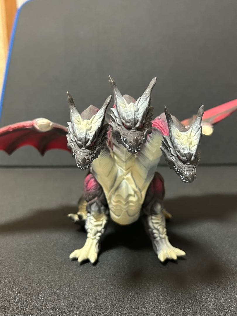 （チコ　美品）デスギドラ　ソフビ　平成モスラシリーズ