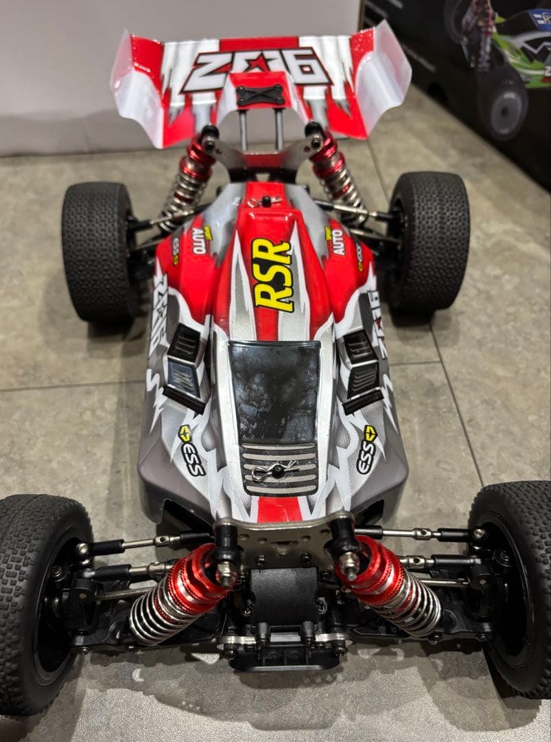 RSR 1/14スケール 4WDラジコンカー