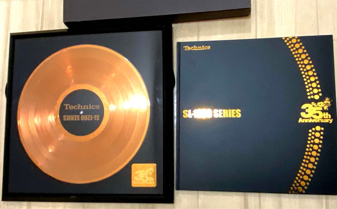 Technics SL-1200 35周年記念ゴールドディスク 元箱ブックレット