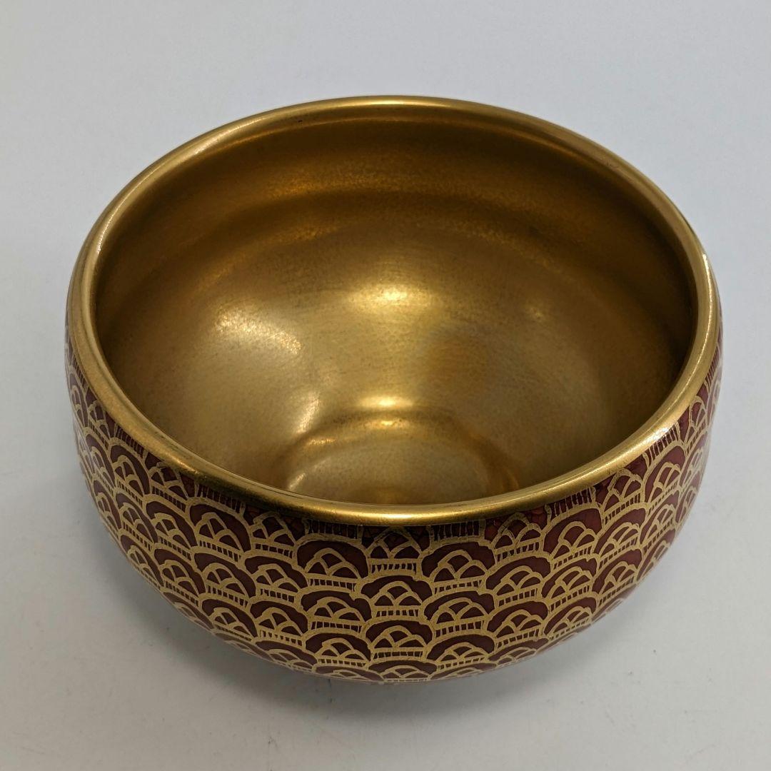 明山 九谷焼 金彩波文茶盌 共箱合布 抹茶碗 抹茶茶碗 茶道具 茶器 食器 茶陶