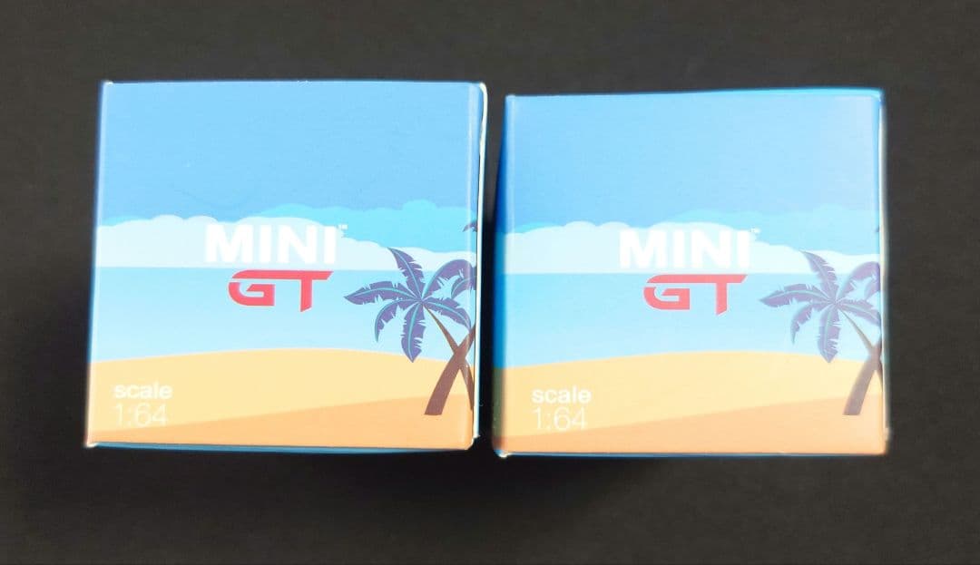 MINI GT LandRover Defender110ライトブルーLH&RH