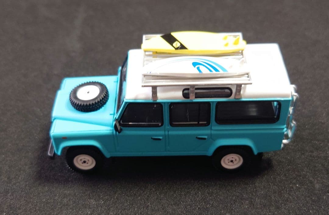 MINI GT LandRover Defender110ライトブルーLH&RH
