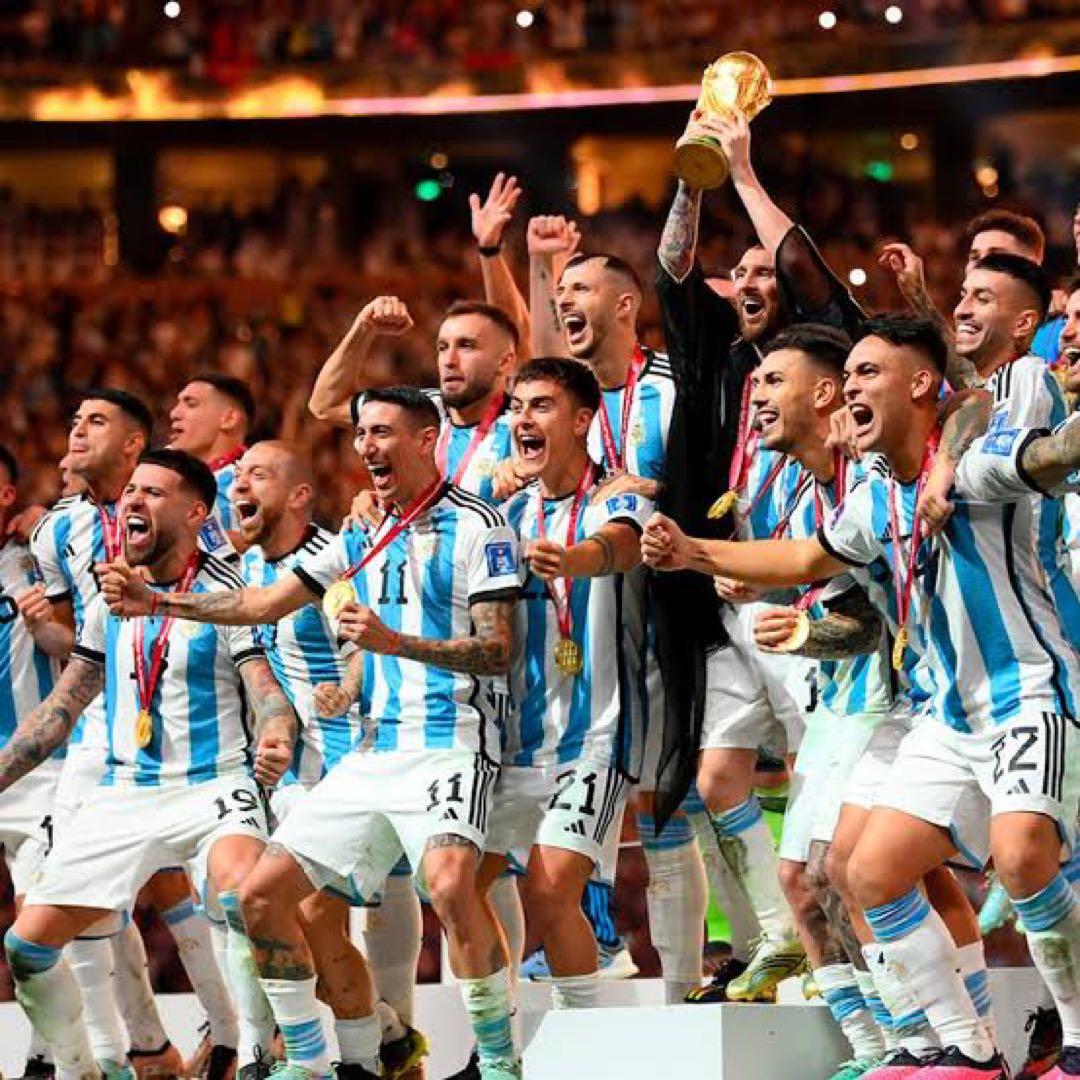 アディダス　アルゼンチン代表　優勝記念ジャージ