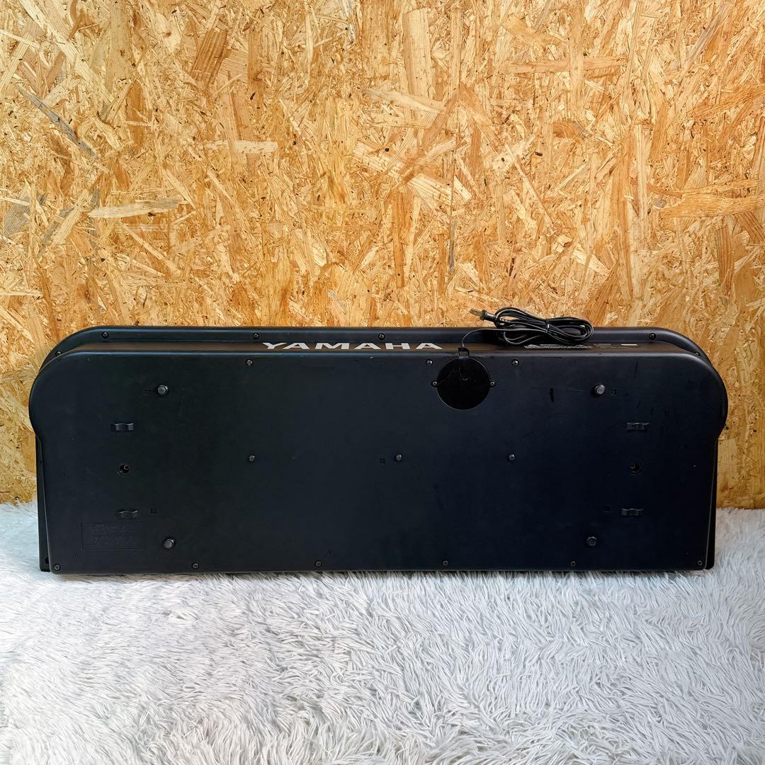 YAMAHA シンセサイザー EOS B200 61鍵盤 ケース+カード付き