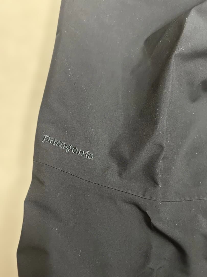 patagonia パウダーボウル黒M 人気サイズ　美品　ゴアテックス