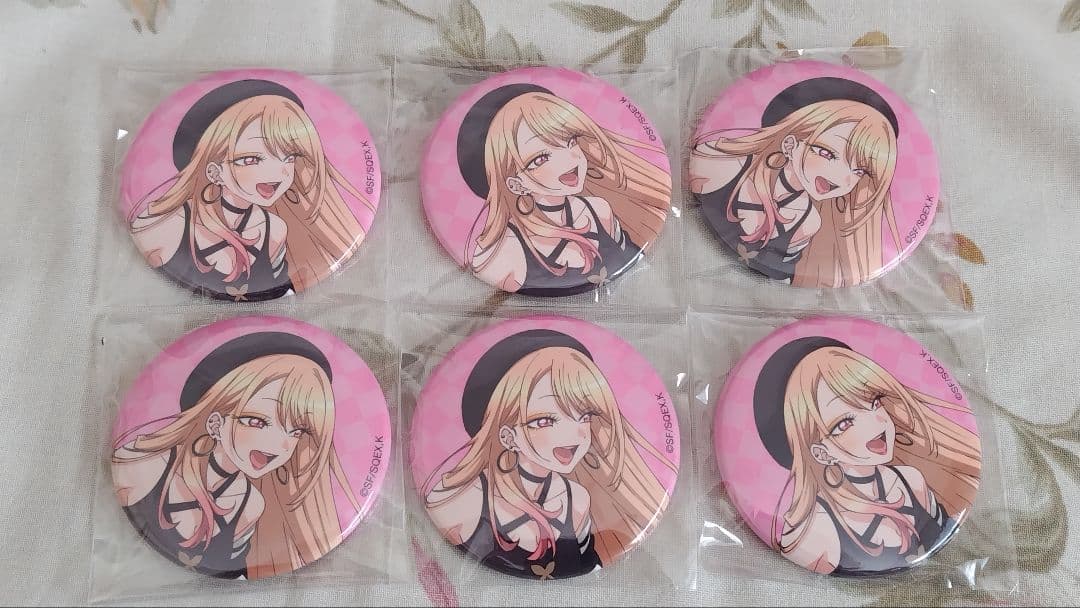 喜多川海夢缶バッジ6個着せ恋展その着せ替え人形は恋をする黒江雫リズ