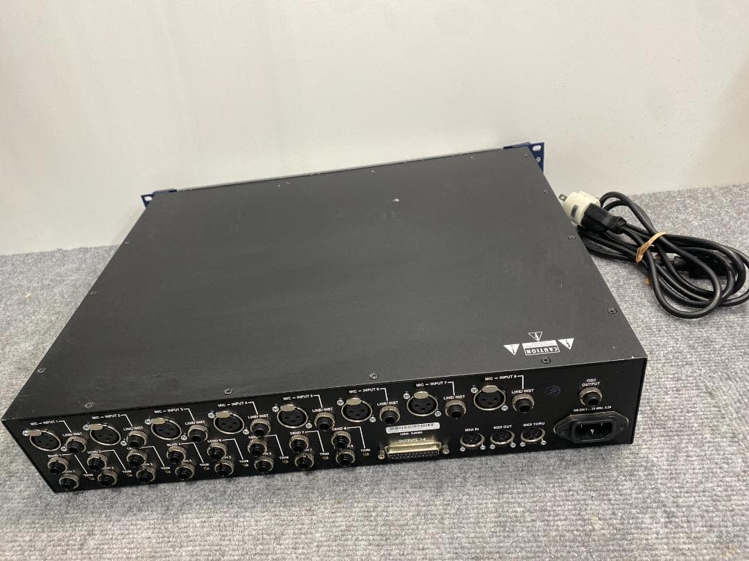 digidesign PRE マイクプリアンプ