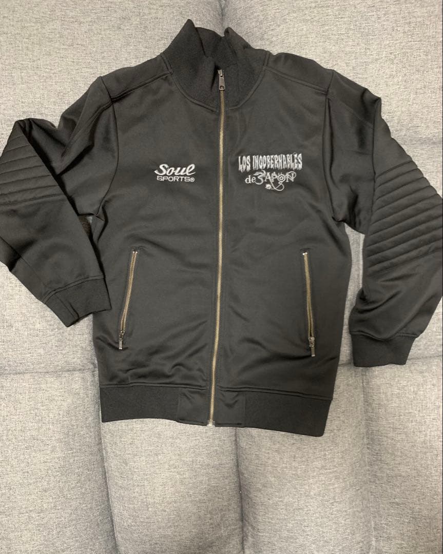 新日本プロレス　Los Ingobernables de Japónジャージ上下