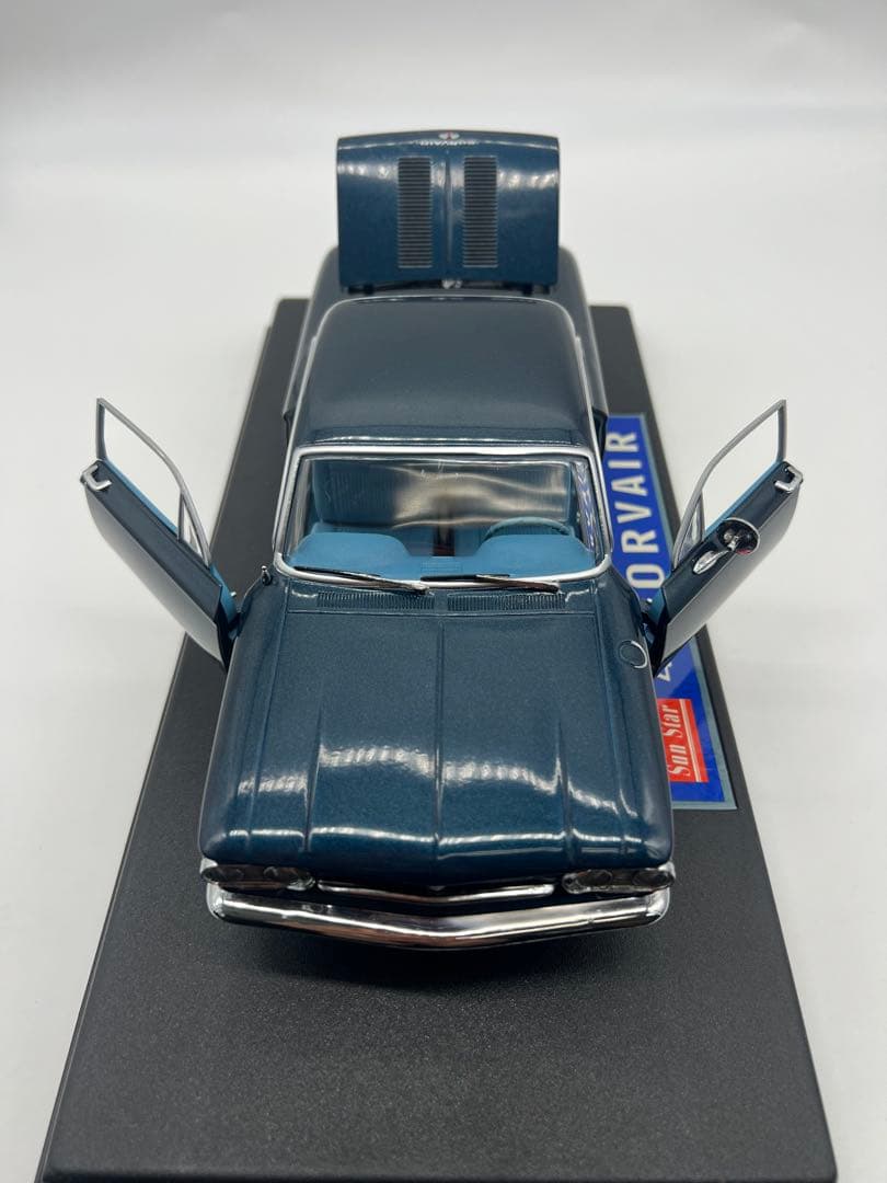 No54ミニカー1/18箱あり 63 CHEVROLET CORVAIR