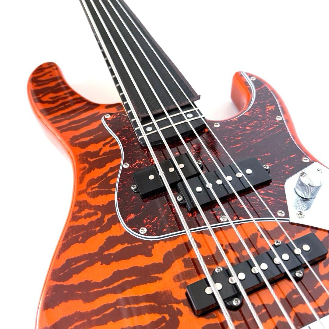 【美品】woofy 5弦ベース エレキベース