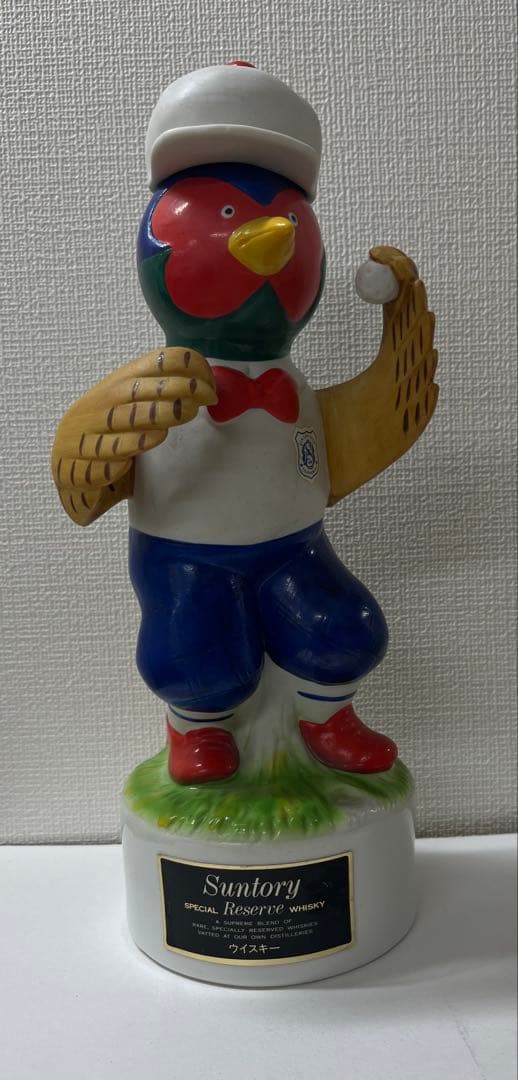 Suntory キャラクター像 ゴルフボール750ml 43%