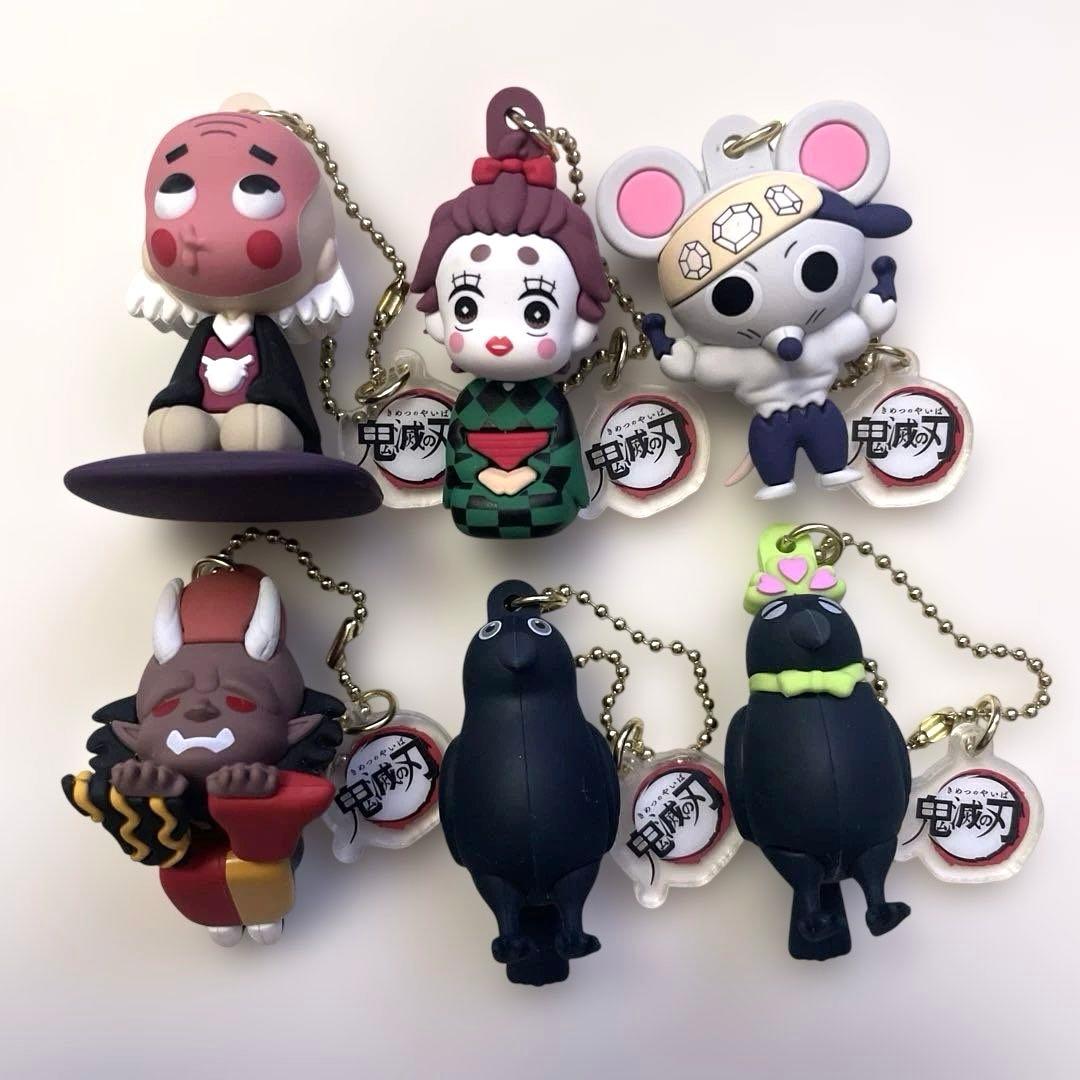 鬼滅の刃　USJ ユニバコレクタブルキーチェーン　炭子ムキムキネズミ半天狗銀子麗