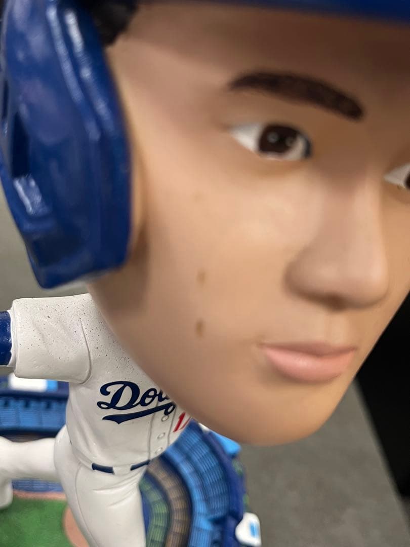 大谷翔平　箱付き限定ボブルヘッド　全高約24センチ