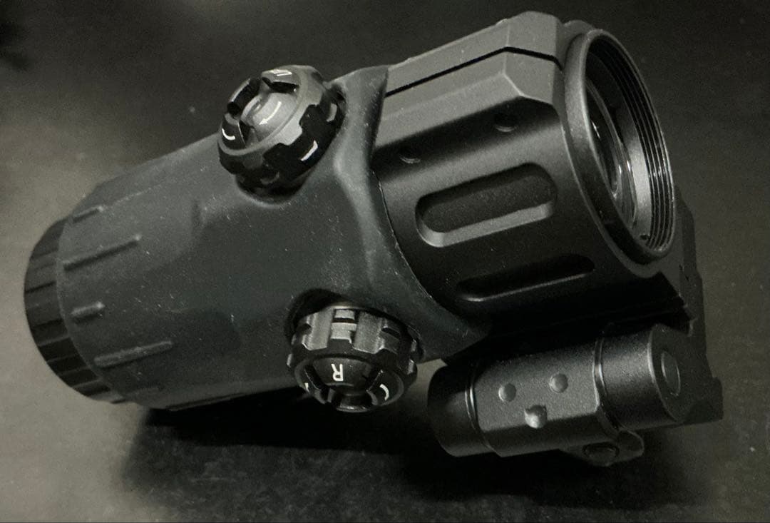 Novel arms 3X タクティカル マグニファイア