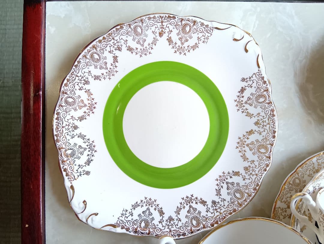 イギリスアンティーク　アフタヌーンティー　金縁　ティーセット　まとめ売り　豪華