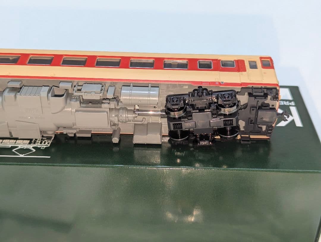 KATO　キハ58　DCCサウンド搭載　【29-837】　美品　アルプスの牧場