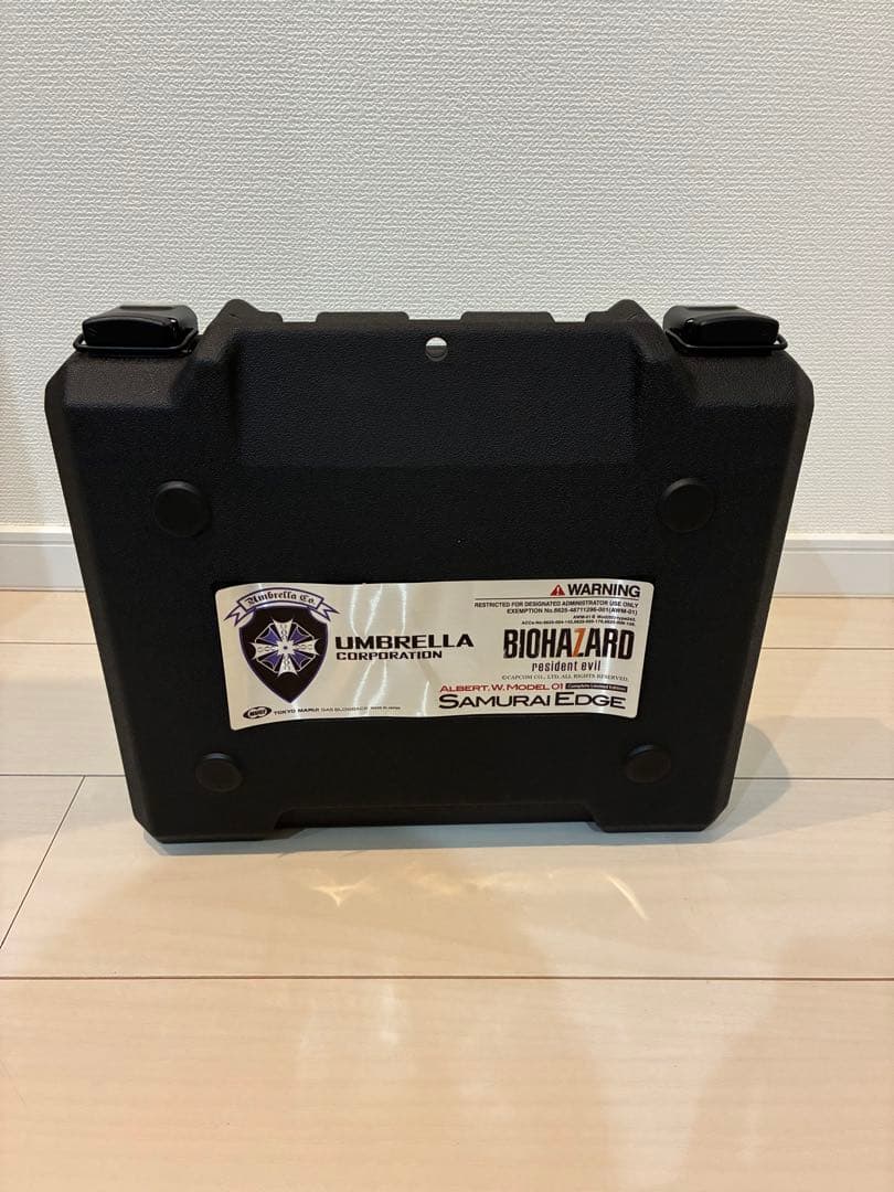 BIOHAZARD 7 ガスブローバック アルバート.W.モデル 01