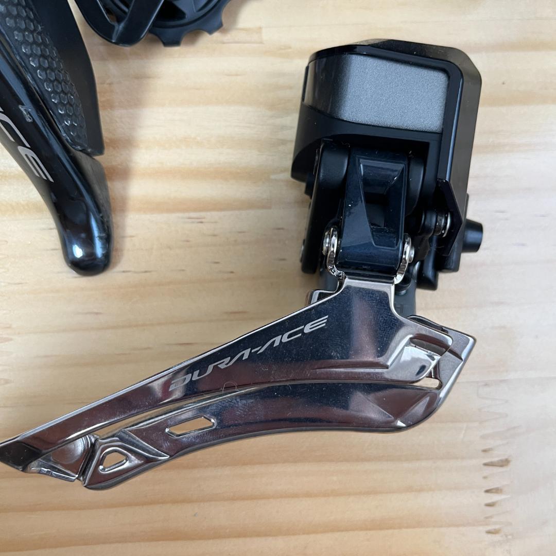 Shimano Dura-Ace R9100 Di2 コンポーネントセット