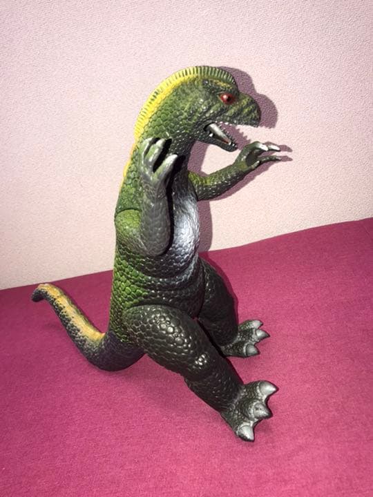 ゴジラ？　1986年製?怪獣フィギュア人形　ソフビ