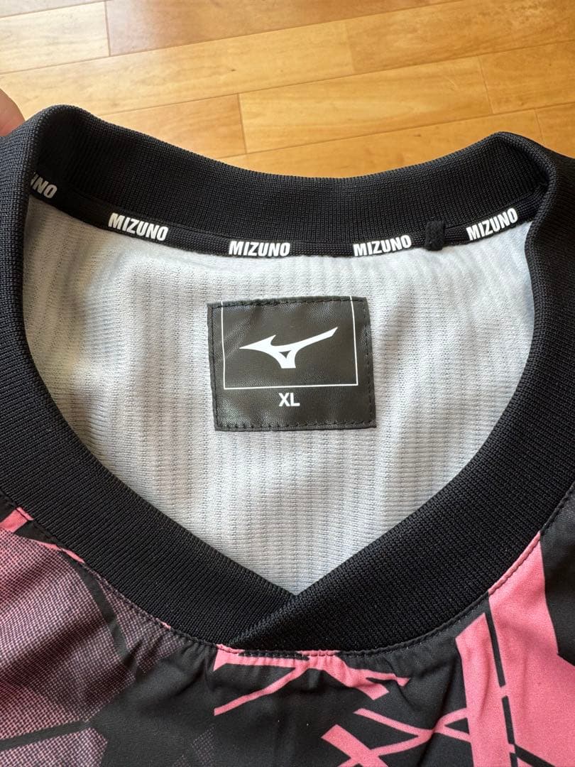 ミズノ　ブレスサーモウォーマーシャツ