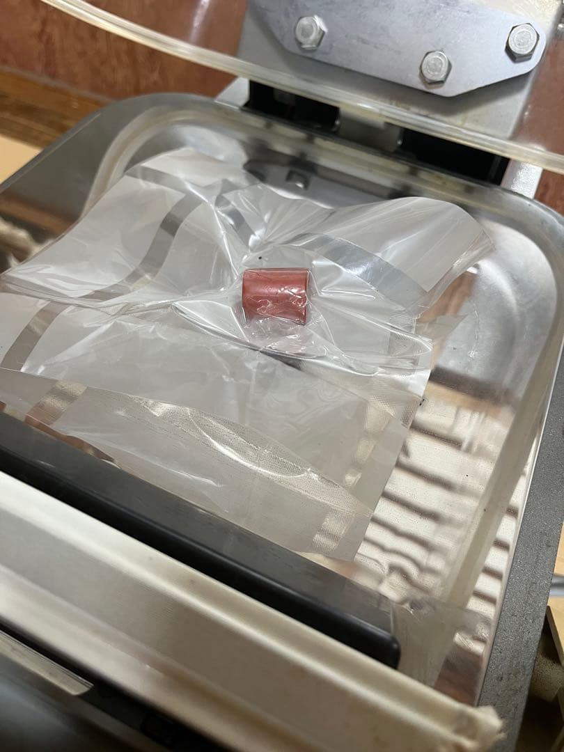 2017年製　TOSEI トスパックV-280A業務用真空包装機　真空パック機