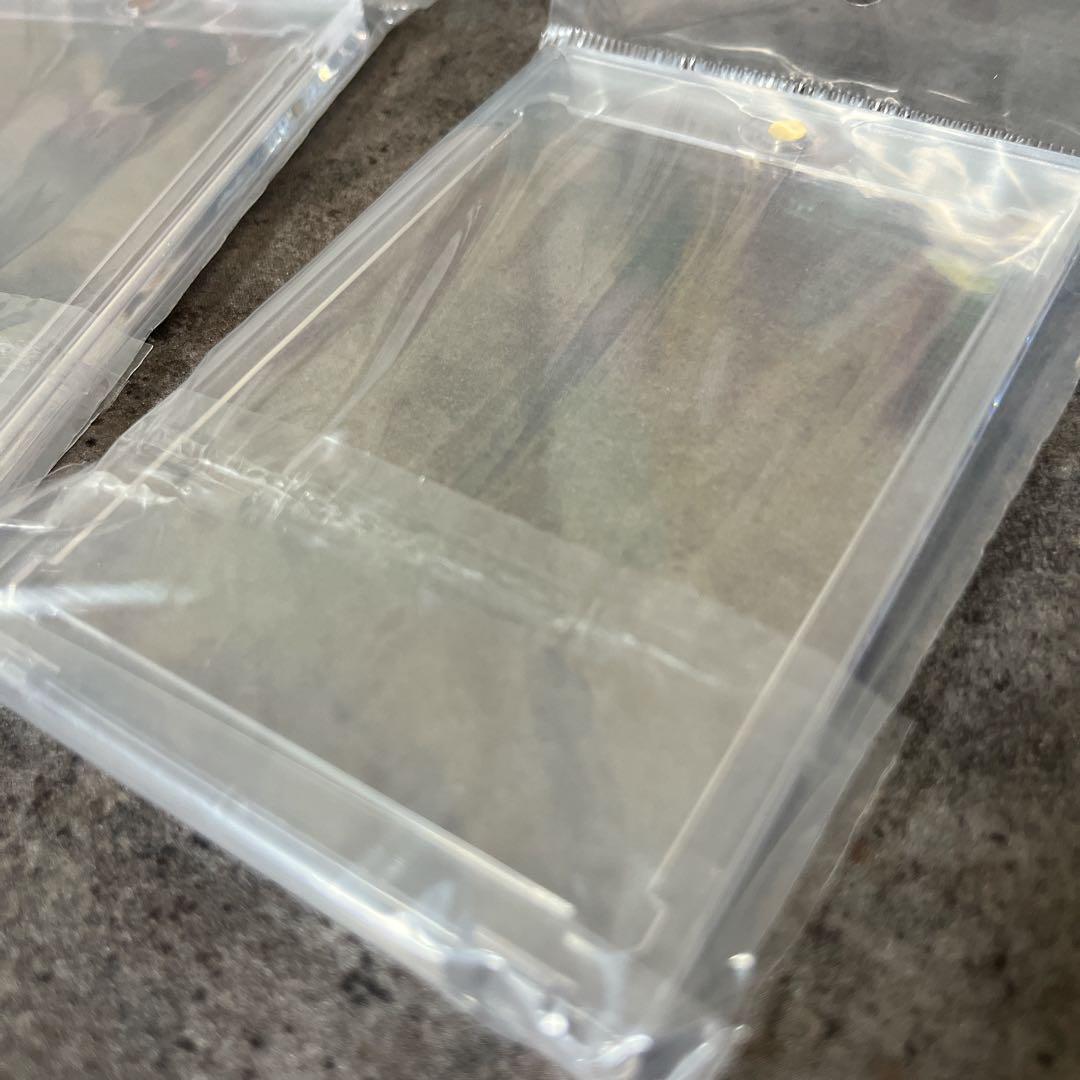 単品2個セット　マグネットローダー スクリューダウン UVカット カードローダー