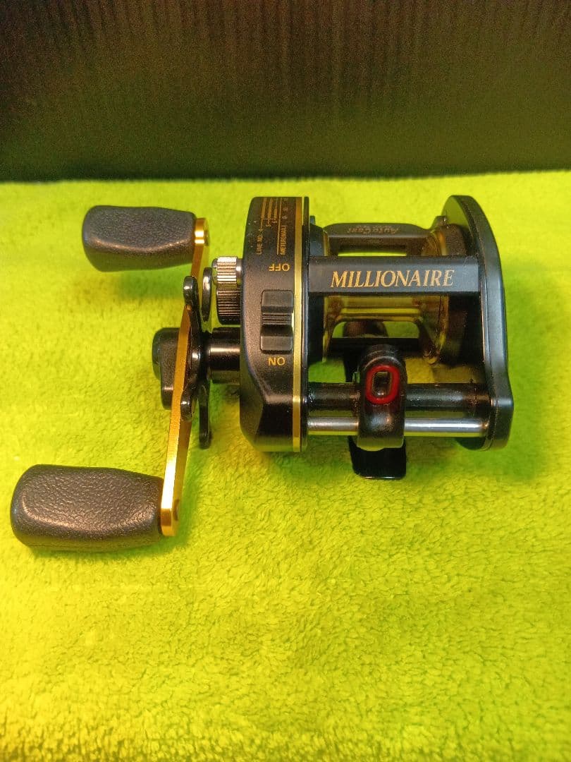 ダイワ ミリオネアST-15AC (超美品)　 Daiwa オールド ( A )