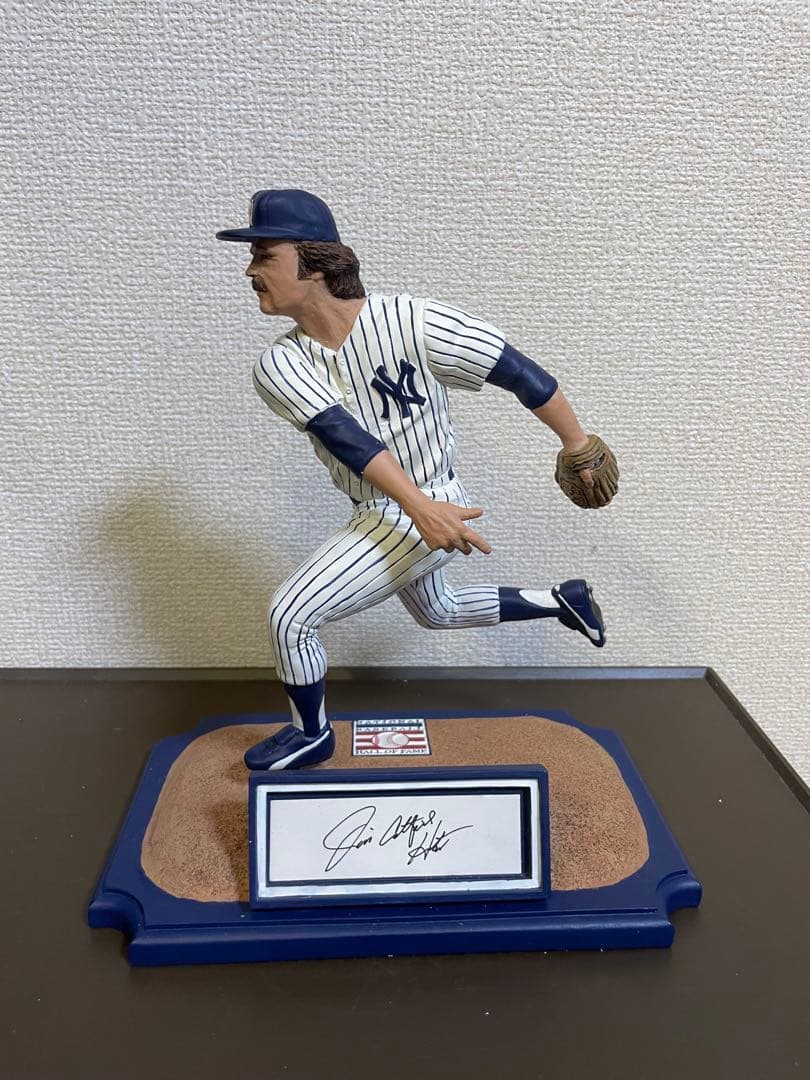 キャットフィッシュハンター　ヤンキースフィギュア　ROMITO製