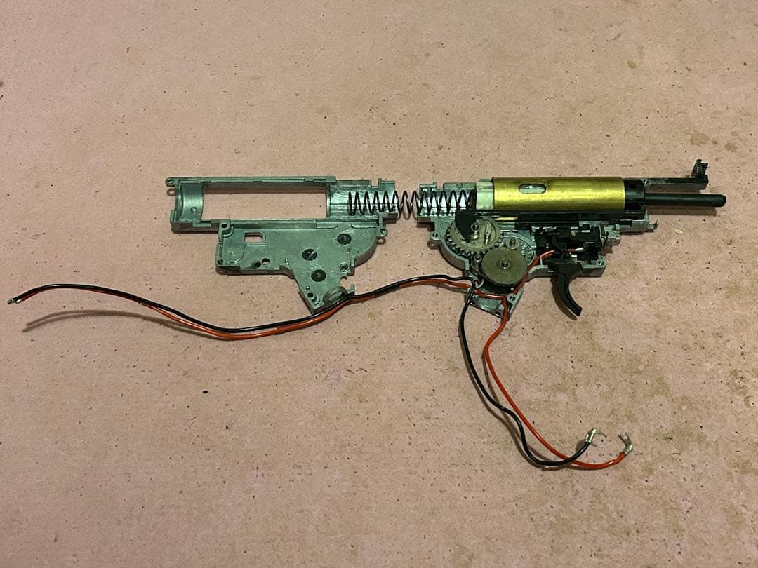 ポ*ド様 東京マルイ製 次世代HK417 D、右側レーザ刻印追加、メカボックス整