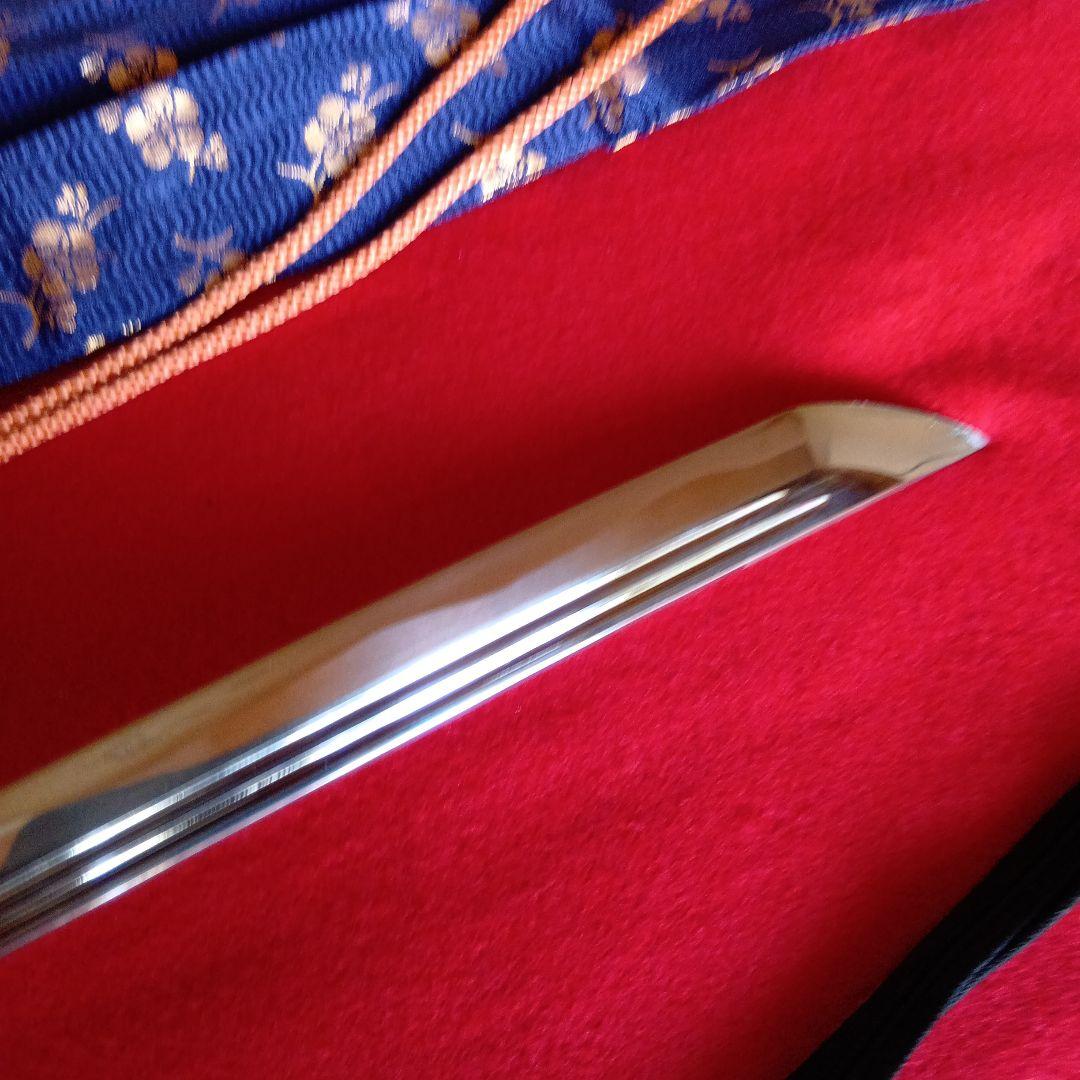 模造刀　和泉守兼定写し　刀身はアルミ合金製で切れません。