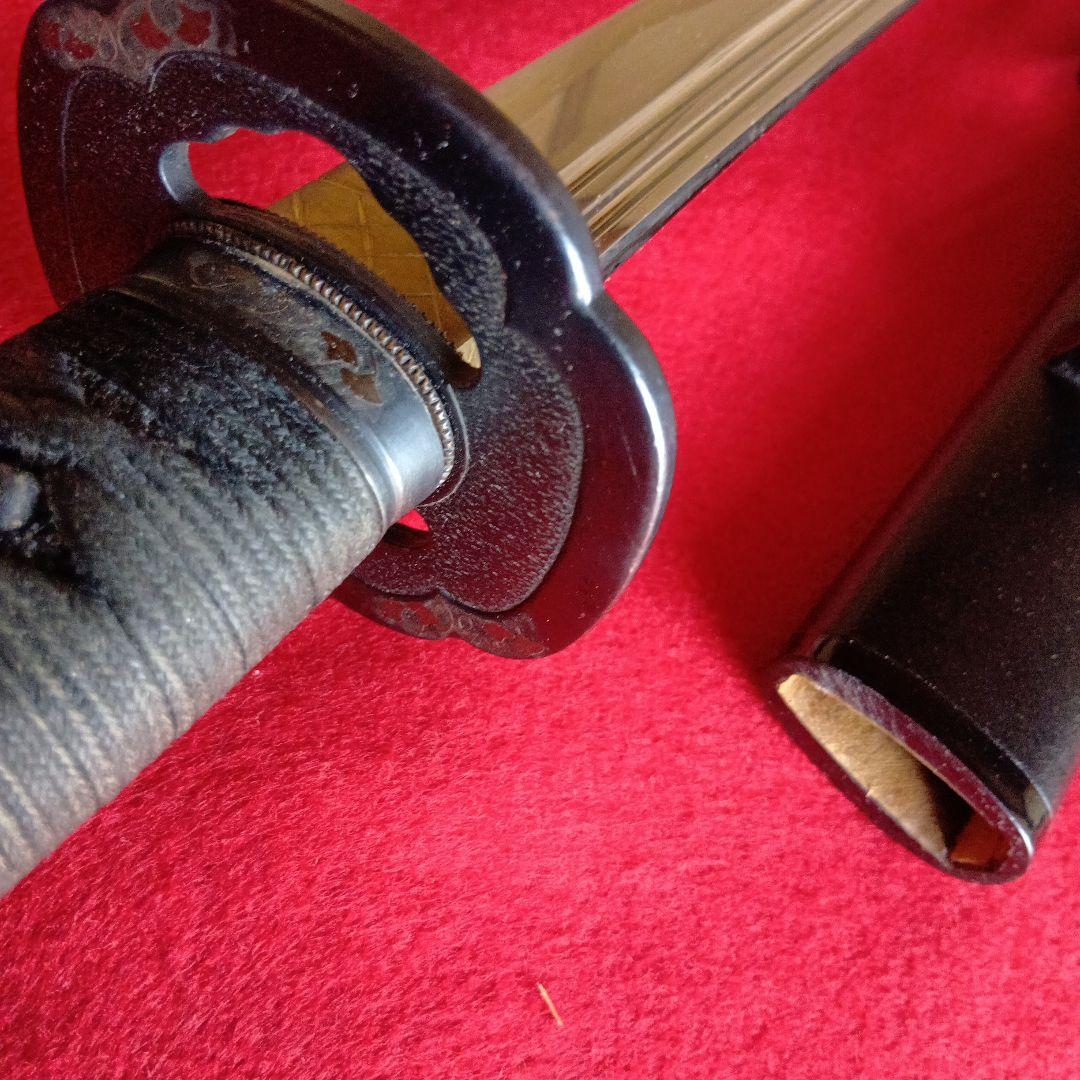 模造刀　和泉守兼定写し　刀身はアルミ合金製で切れません。