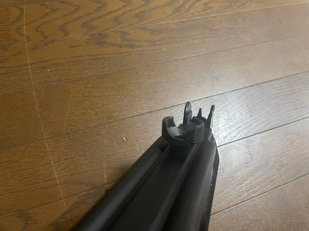 東京マルイ　UZI SMG 9mm x 19 電動エアガン