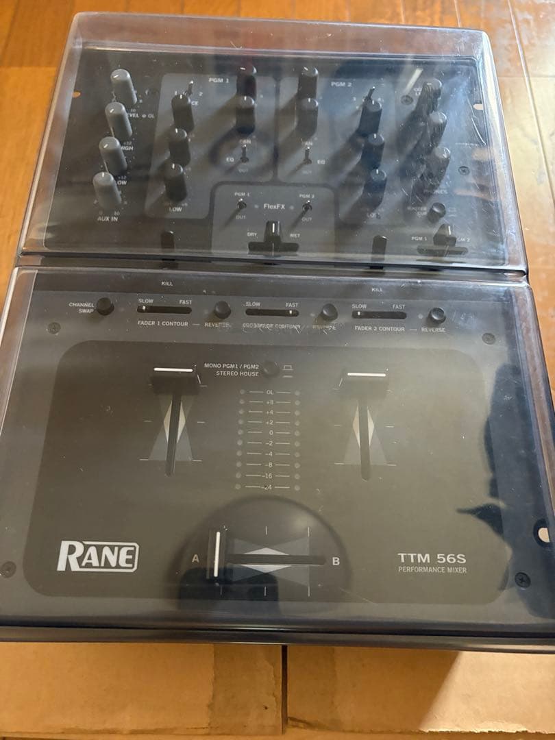 RANE DJミキサー TTM56S DECKSAVER付き