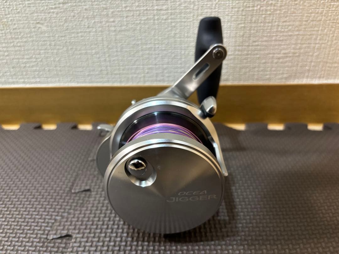 【美品】シマノ　オシアジガー4000 パワーギア　ジギングリール