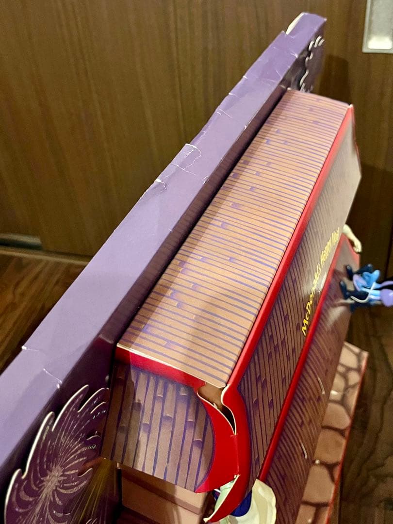 ディズニー　ムーラン　マクドナルド　ハッピーセット　非売品　ディスプレイ