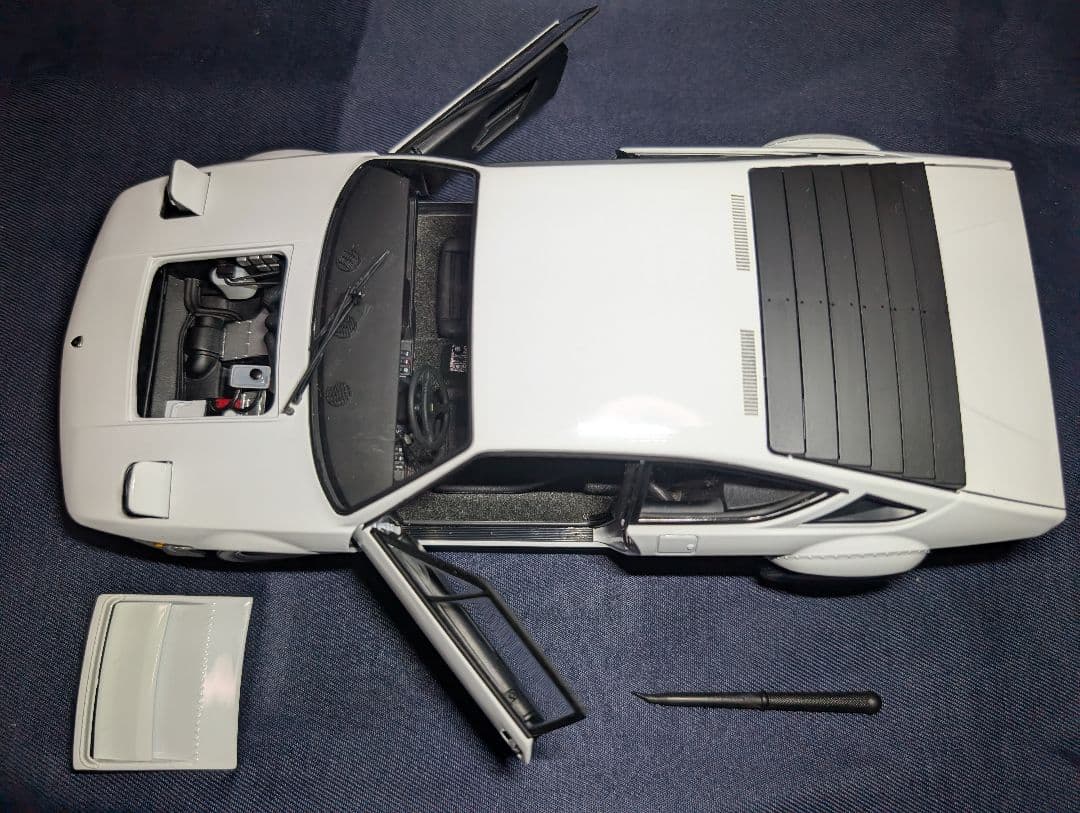 京商1/18ミニカー　ランボルギーニウラッコ ラリー