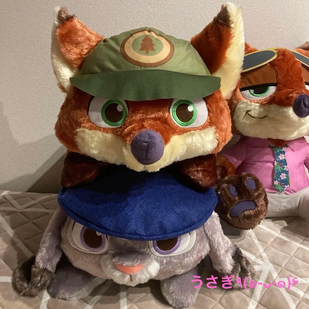 早い者勝ち値下げズートピア赤いほっぺ寝そべりぬいぐるみ３点まとめ売り