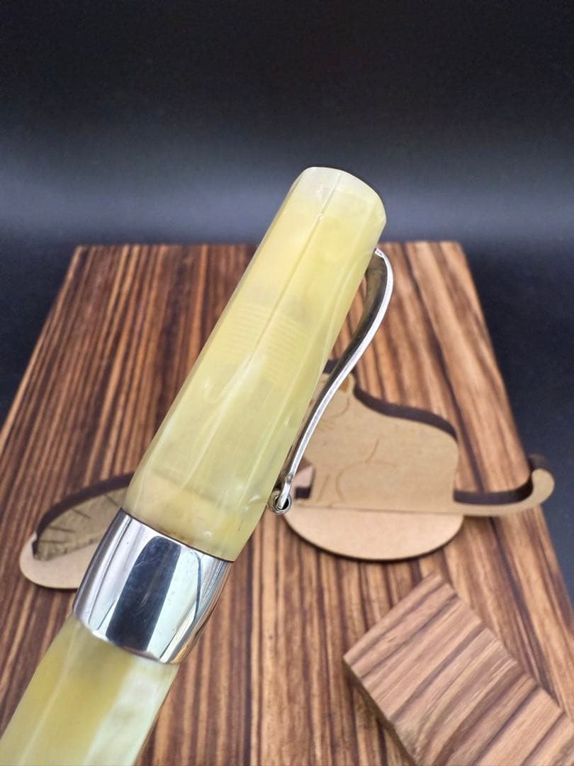 Montegrappa ボールペン シンフォニー パーチメント