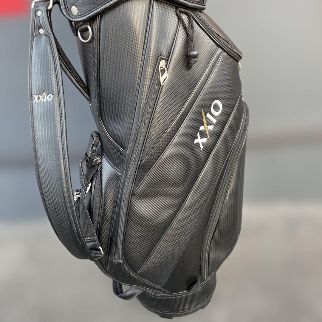 XXIO ゼクシオ ブラック カ−ボン調 キャディバッグ
