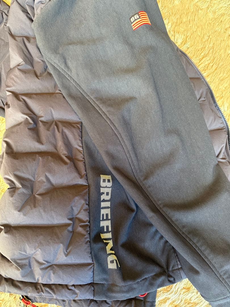 ブリーフィング　ゴルフウェア　ダウン　セットアップ　ネイビー