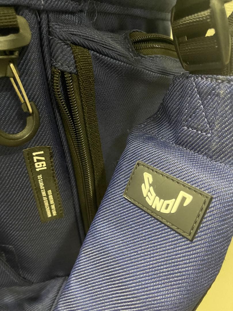 【最終価格】JONES ネイビー キャディバッグ カバー付き