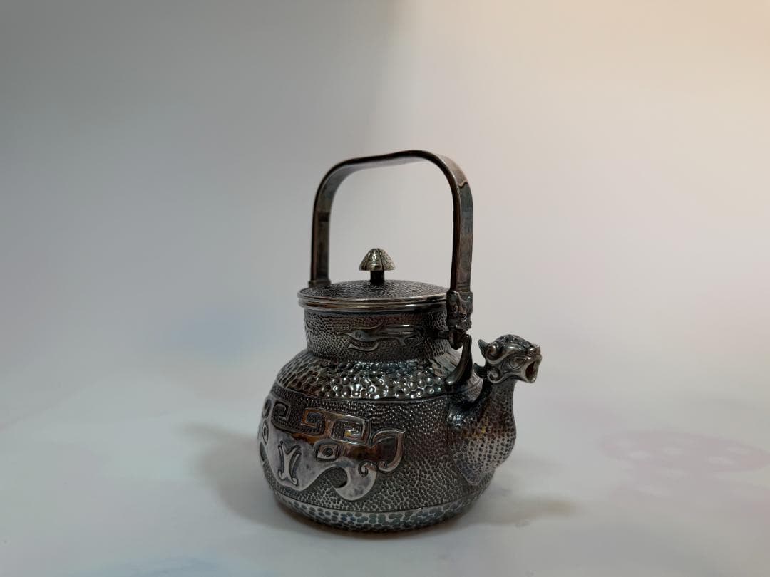純銀製 饕餮文 獣口 湯沸 銀瓶 煎茶道具