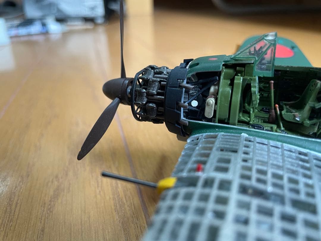 ハセガワ1/48 零戦(半スケルトンver) 帝国海軍戦闘機 プラモデル完成品