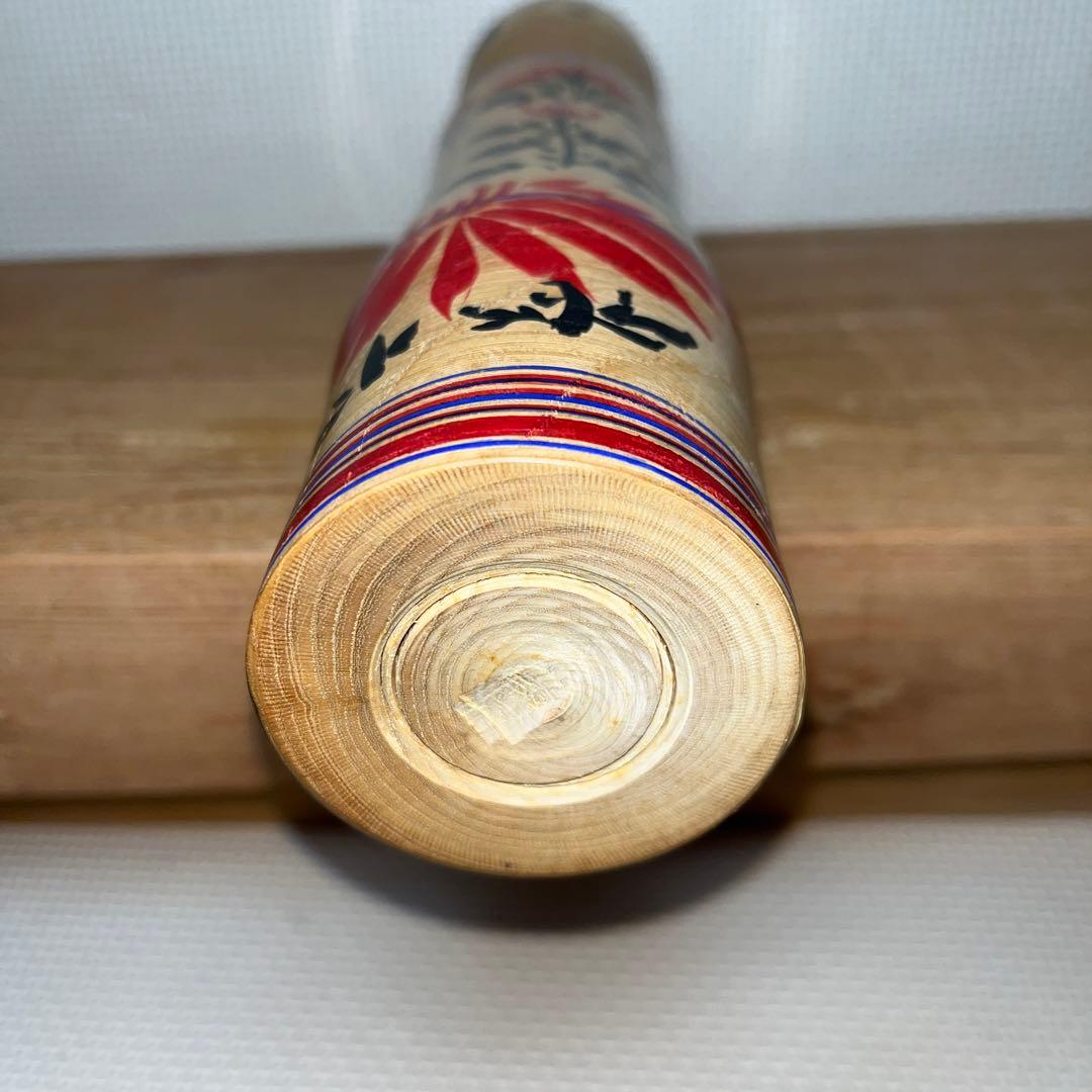 ⭕️伝統こけし　木地山こけし　⭕️超レア　⭕️自作赤色菊花ロクロ線模様　小椋久太郎