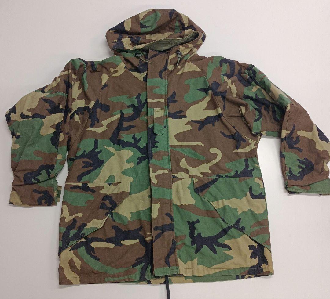 迷彩パーカ ALPHA INDUSTRIES 冷気用