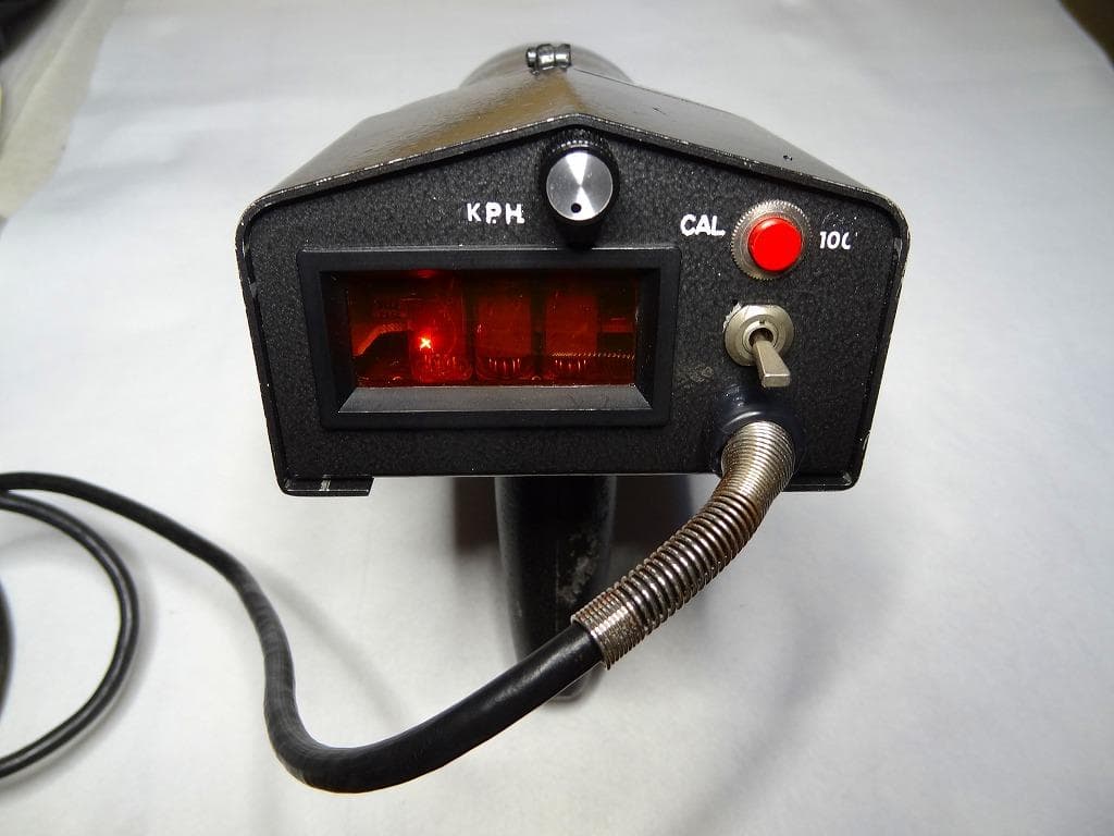 RA-GUN 高感度 スピードガン 動作OKバックネット裏からの投球測定も可能