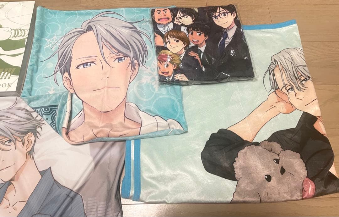 ユーリ!!! on ICE ヴィクトル　フィギュア　タオルなど　グッズまとめ売り